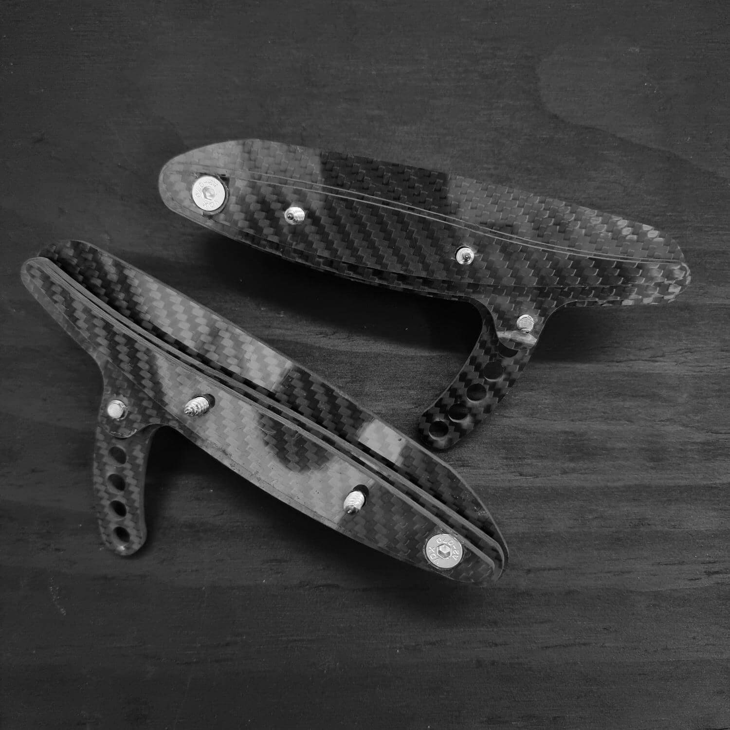 Adjustable Kit RSI c6 for GP Style Spoiler in Carbon or Forged Carbon - MINI R & F Series - Image 3